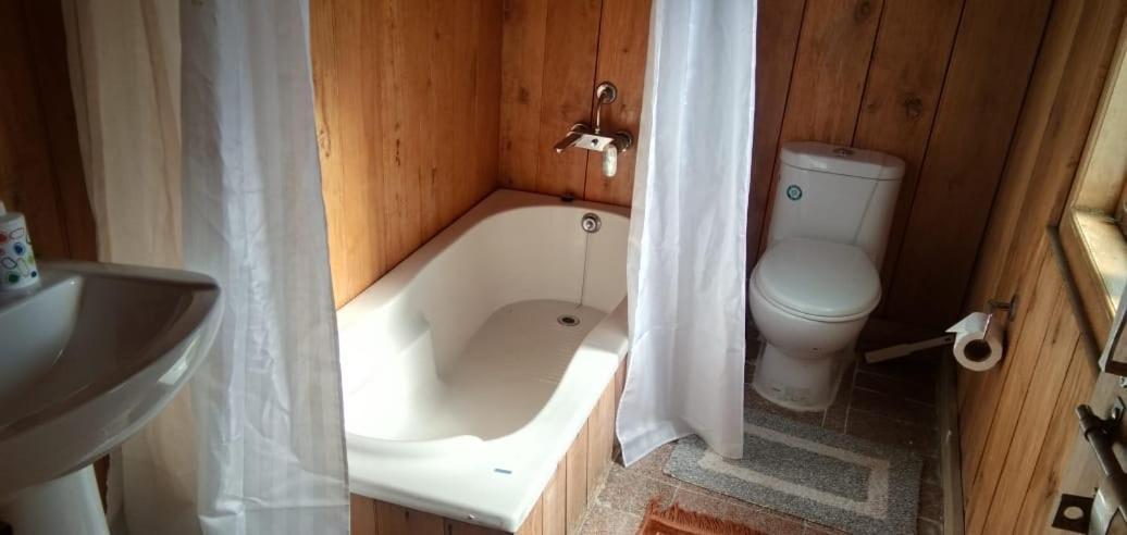 Log Cabin In The Woods Bed & Breakfast Gangtok Ngoại thất bức ảnh