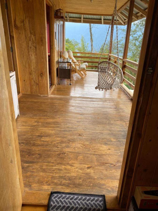 Log Cabin In The Woods Bed & Breakfast Gangtok Ngoại thất bức ảnh