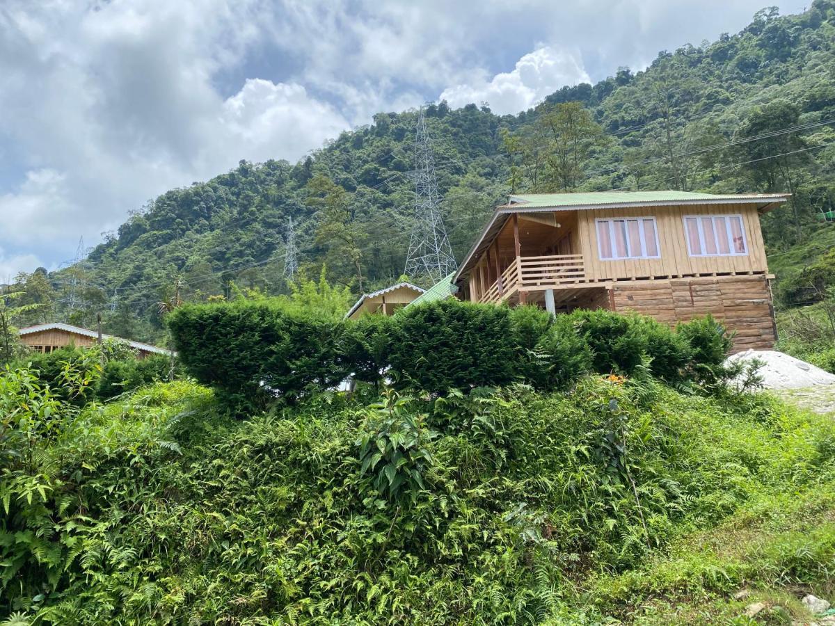 Log Cabin In The Woods Bed & Breakfast Gangtok Ngoại thất bức ảnh
