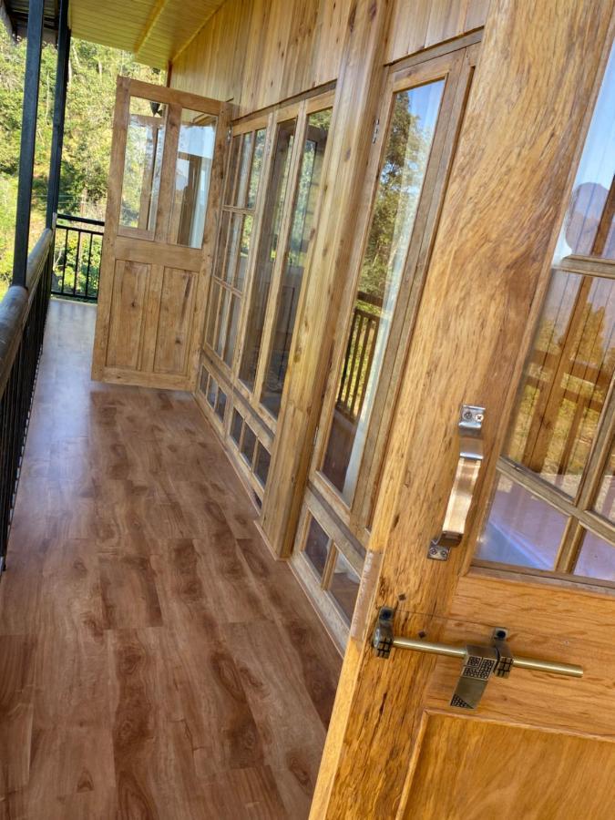 Log Cabin In The Woods Bed & Breakfast Gangtok Ngoại thất bức ảnh