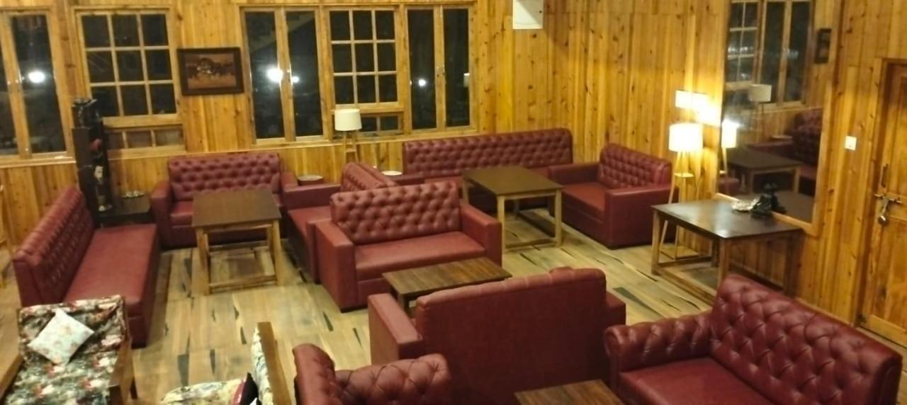 Log Cabin In The Woods Bed & Breakfast Gangtok Ngoại thất bức ảnh